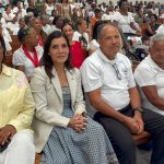 Embajadora de EE. UU. visita Santuario Nacional Santo Cristo de los Milagros en Bayaguana