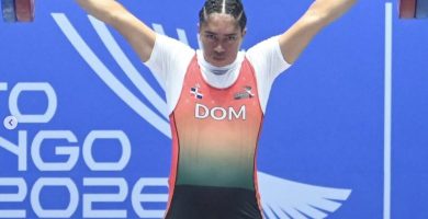 Yudelina Mejía conquista el oro en levantamiento de pesas en Santo Domingo 2026