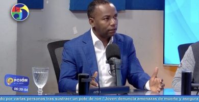 Buhoneros piden diálogo y alternativas para preservar sus puestos de trabajo en el DN