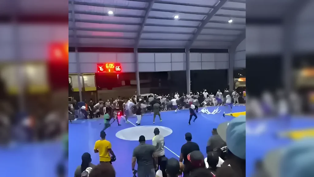 Torneo de básquetbol termina en tensión en Villa Carmen