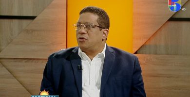 Carlos Pimentel aclara que la suspensión de registros de proveedores a funcionarios no es una práctica nueva