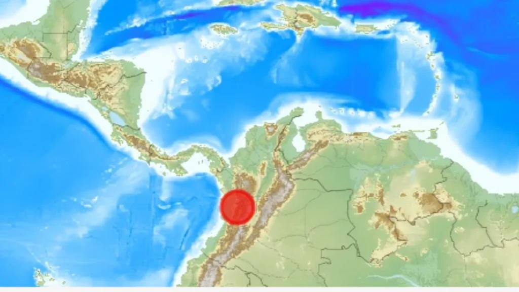 Fuerte sismo de 7.4 sacude a Colombia y genera alarma