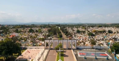 Denuncian alarmante situacion en el cementerio Cristo Redentor