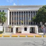 Advierten que posible cambio en el Ministerio de Educación pondría en riesgo el inicio del año escolar