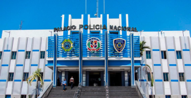 Familiares dan último adiós a joven asesinado durante confuso incidente en SDO; Policía profundiza investigación