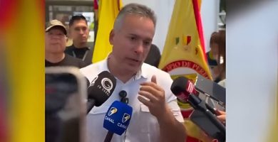 ¡Con la voz quebrada ! Alcalde de Pereira decreta toque de queda tras terremoto