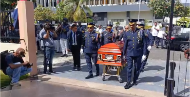 Alcaldía del DN, Cámara de Diputados y PRM despiden con honores a Jorge Frías
