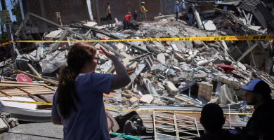 Llegan suministros para familias damnificadas a Cali tras el terremoto en Colombia