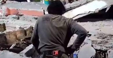 “Mi niña está aquí”: padre espera entre escombros por su hija de 11 años tras terremoto en Cali