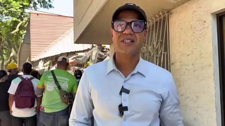 “Solo sé que están allá adentro”: periodista busca a sus padres y sobrina tras terremoto