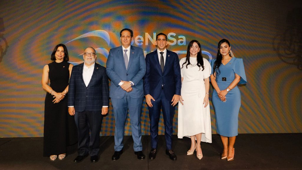 SeNaSa lanza plan Ultra con cobertura de hasta RD$4 millones