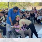 Ni el cáncer impidió que madre acompañara a su hijo el día de su graduación