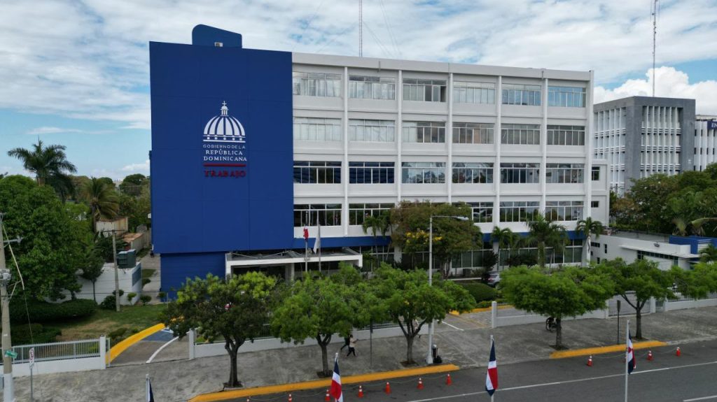 Día de la Restauración no se cambia, reitera Ministerio de Trabajo