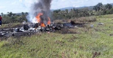 Se estrella helicóptero militar y causa dos fallecidos en el centro de Texas