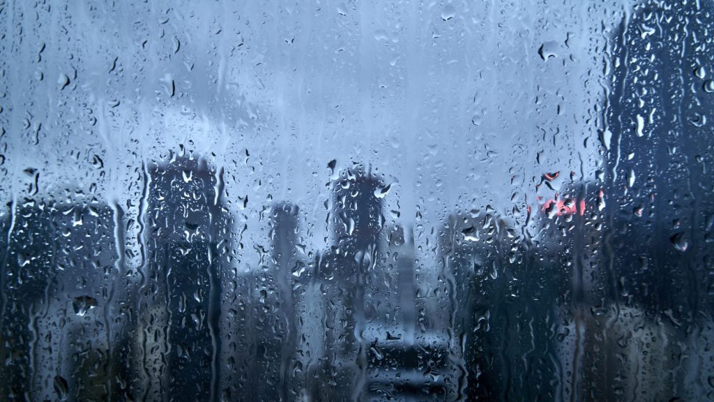 Seguirán las lluvias matutinas por paso de onda tropical y potencial ciclónico
