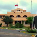 Cancillería dominicana expulsa a 9 diplomáticos de Cuba