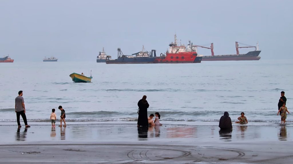 Irán desafía a Trump y asegura que mantiene el control del estrecho de Ormuz