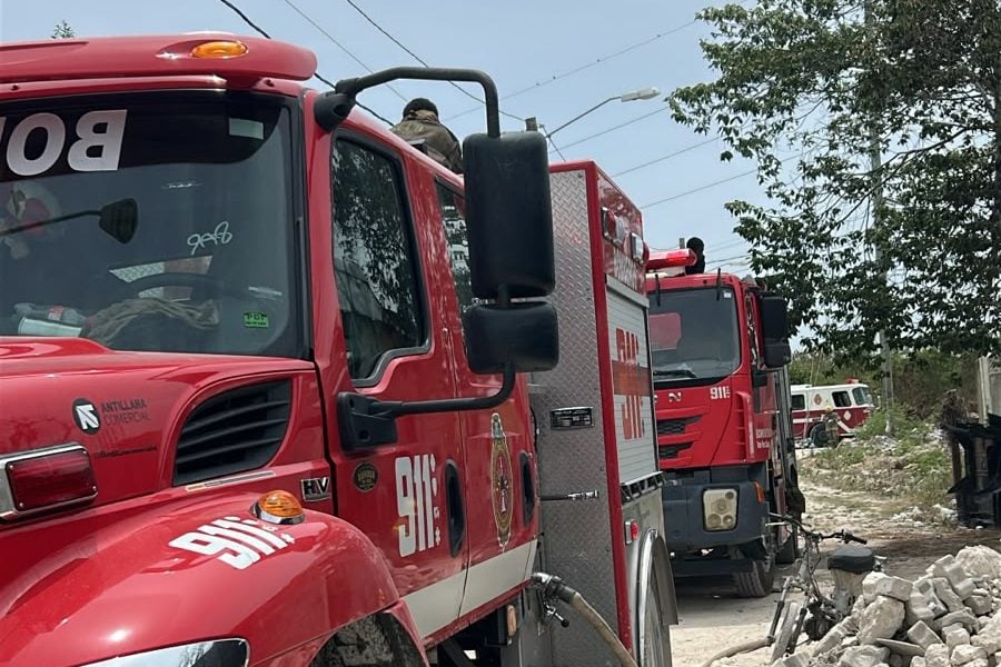 Bomberos desmienten supuesto retraso de una hora para atender incendio en Friusa